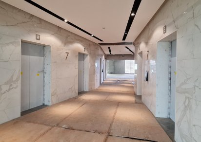 Office - 1562 m²