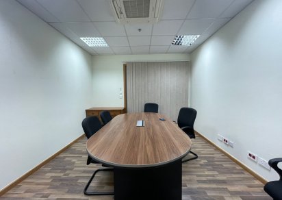 Office - 16 m²