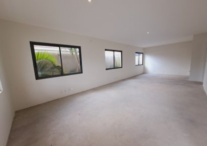 Office - 180 m²