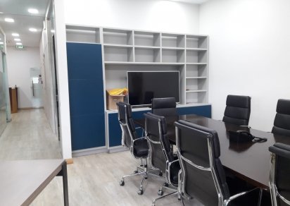 Office - 189 m²