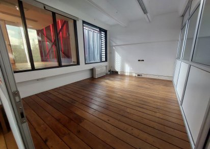 Office - 189 m²