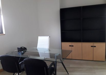 Office - 189 m²
