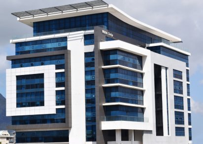 Office - 204 m²