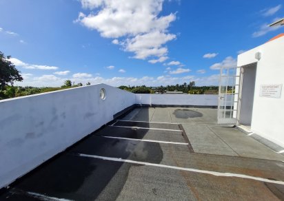 Office - 210 m²