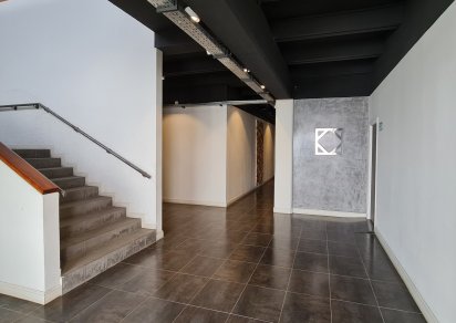 Office - 350 m²