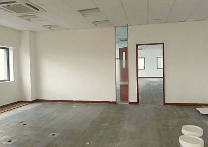 Office - 375 m²