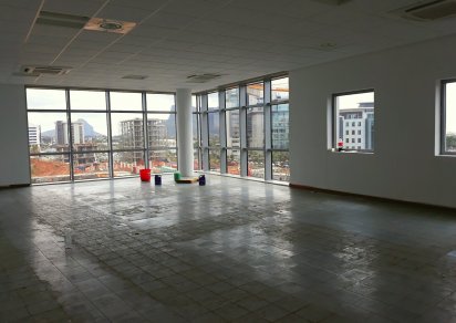 Office - 375 m²