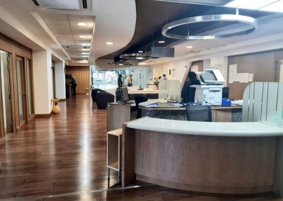 Office - 392 m²