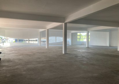 Office - 5000 ft²