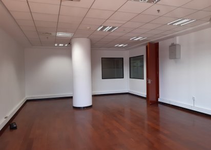 Office - 64 m²