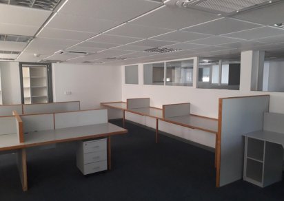 Office - 700 m²