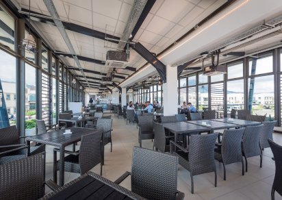Office - 800 m²