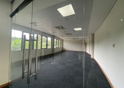 Office - 90 m²