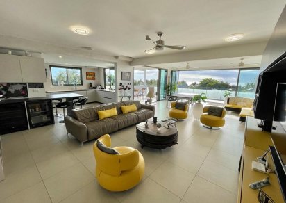 Penthouse - 3 Bedrooms - 230 m²