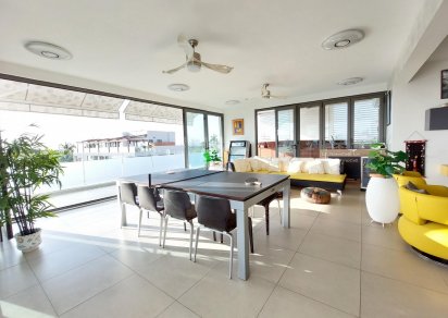 Penthouse - 3 Bedrooms - 230 m²