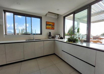 Penthouse - 3 Bedrooms - 230 m²