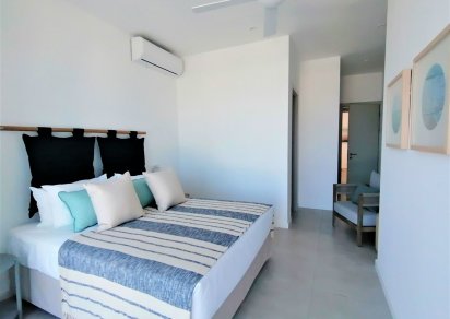 Penthouse - 3 Bedrooms - 250 m²