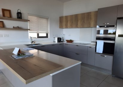 Penthouse - 3 Bedrooms - 275 m²