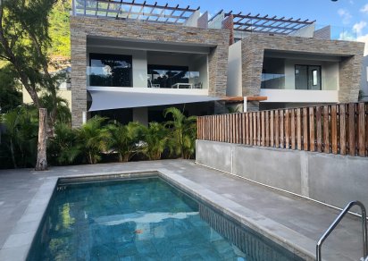 Penthouse - 3 Bedrooms - 275 m²