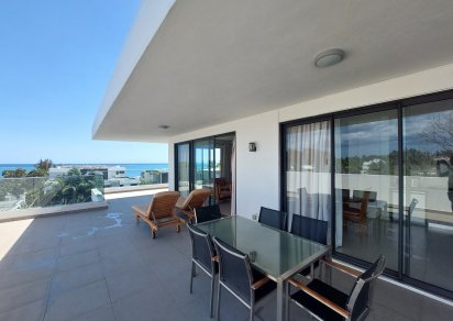 Penthouse - 3 chambres - 240 m²