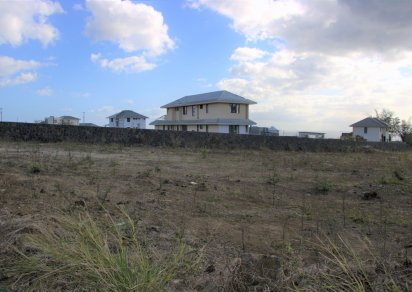 Residential land - 1094 m²