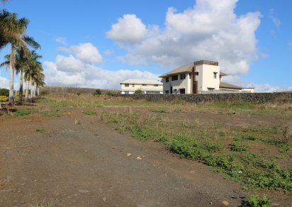 Residential land - 1094 m²