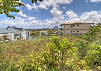 Residential land - 1178 m²