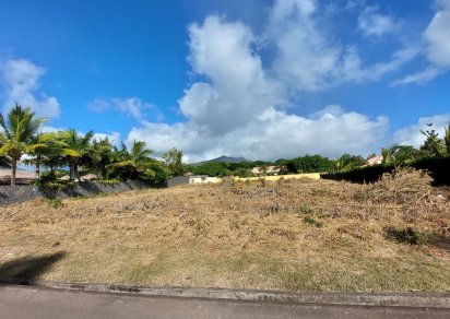 Residential land - 1779 m²