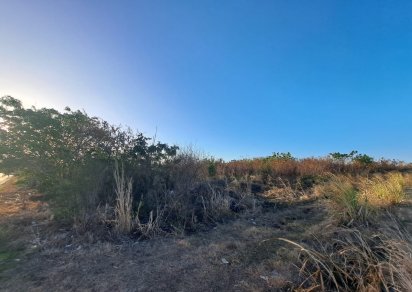 Residential land - 2110 m²
