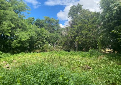 Residential land - 2606 m²