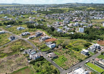 Residential land - 2777 m²