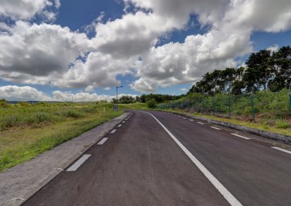 Residential land - 2 110.44 m²