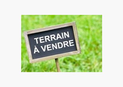 Residential land - 588 m²