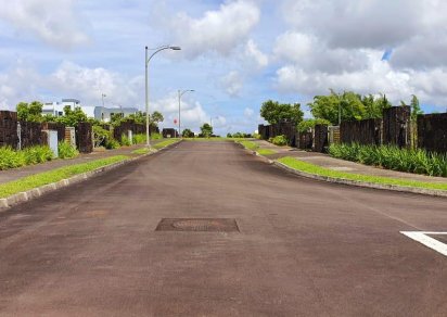 Residential land - 748 m²