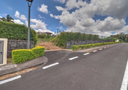 Residential land - 799 m²