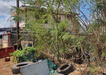 Residential land - 913 m²