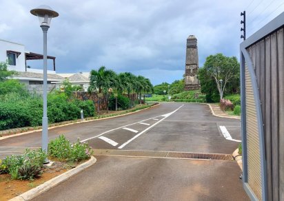 Residential land - 923 m²