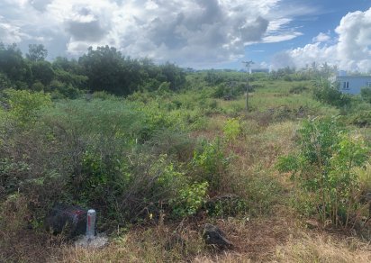 Residential land - 988 m²