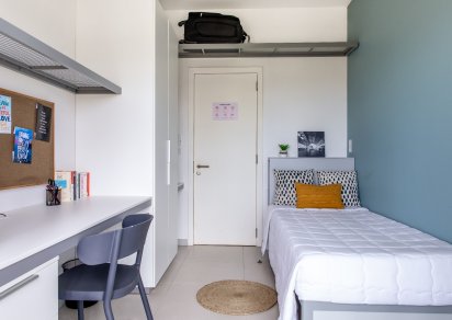 Room - 11 m²