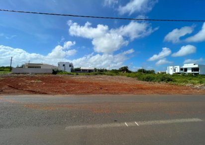 Terrain commercial - 1 736.22 m²