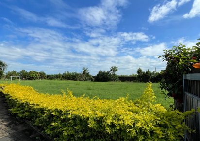 Terrain résidentiel - 1498 m²
