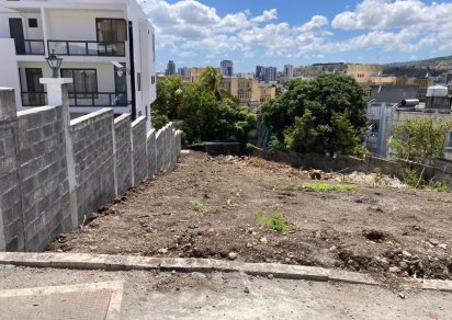 Terrain résidentiel - 627 m²