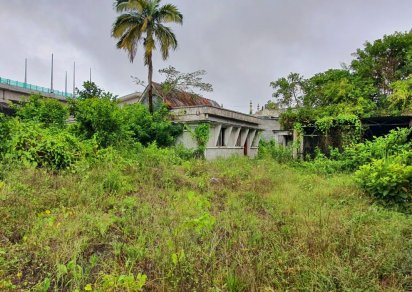 Terrain résidentiel - 745 m²