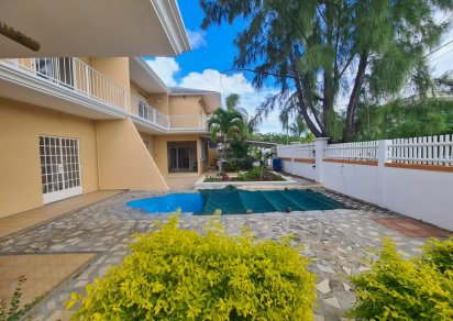Townhouse / Duplex - 12 Bedrooms - 500 m²