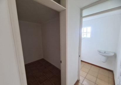 Townhouse / Duplex - 12 Bedrooms - 500 m²