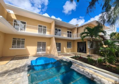 Townhouse / Duplex - 12 Bedrooms - 500 m²
