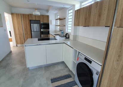 Townhouse / Duplex - 3 Bedrooms - 175 m²