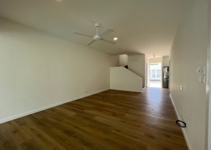 Townhouse / Duplex - 3 Bedrooms - 187 m²