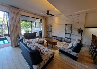 Townhouse / Duplex - 3 Bedrooms - 212 m²
