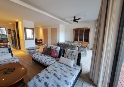 Townhouse / Duplex - 3 Bedrooms - 212 m²